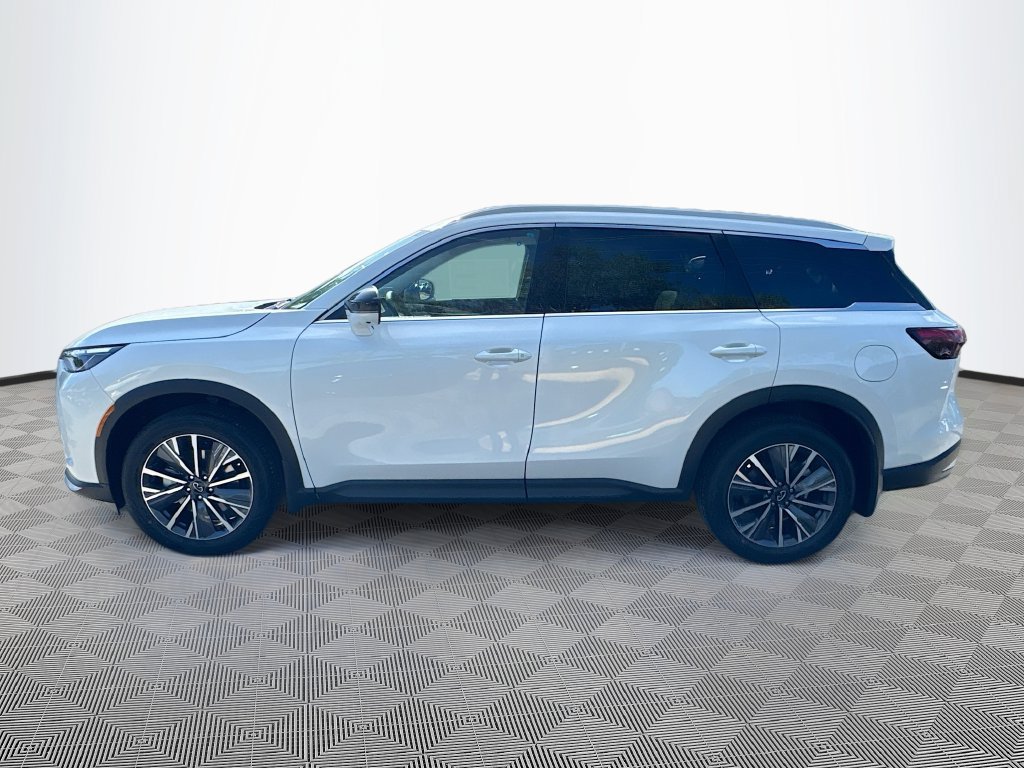 Used 2027 INFINITI QX60 Luxe w/ Cargo Package FWD image 9