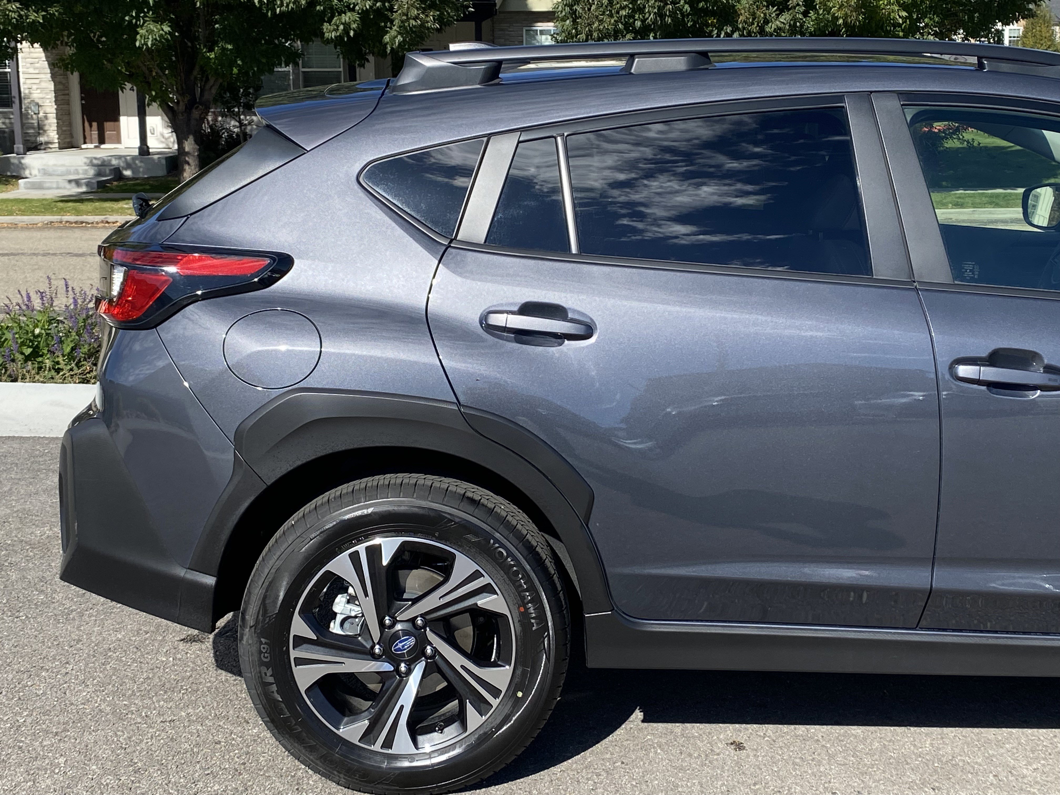 Used 2025 Subaru Crosstrek 2.5i Premium w/ Crosstrek Mirror Package image 6