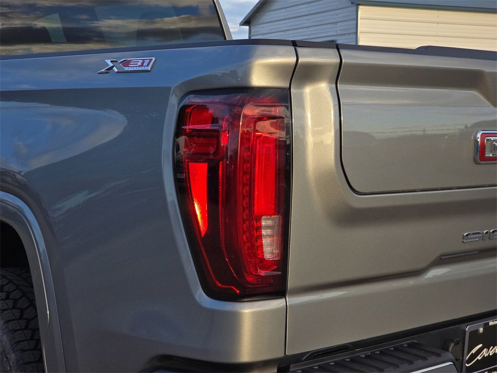 New 2026 GMC Sierra 1500 SLT w/ SLT Premium Package image 31