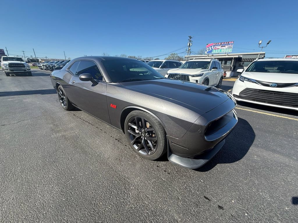 Used 2019 Dodge Challenger R/T w/ Plus Package image 1