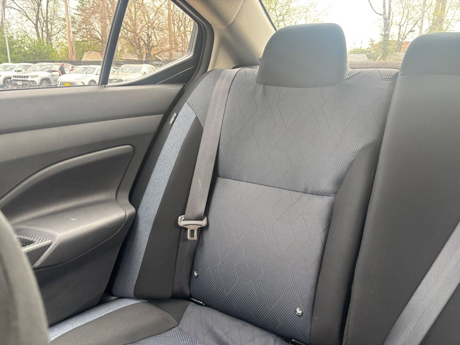 Used 2025 Nissan Versa SV image 37