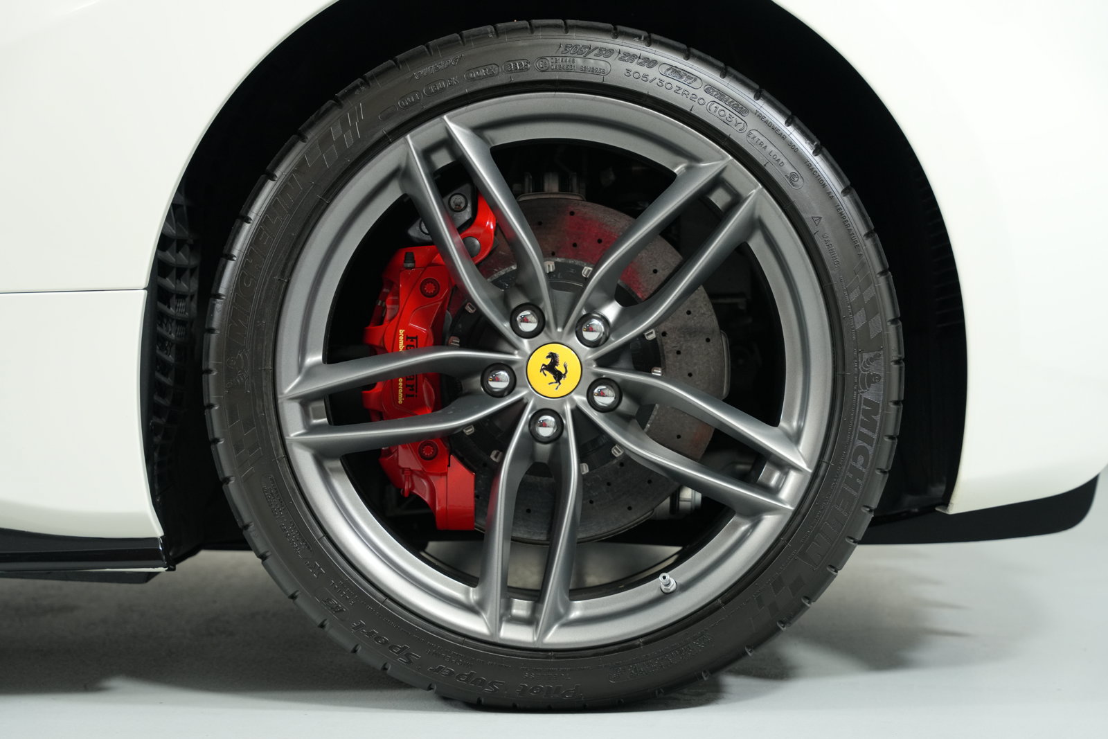 Certified 2017 Ferrari 488 Spider RWD image 10