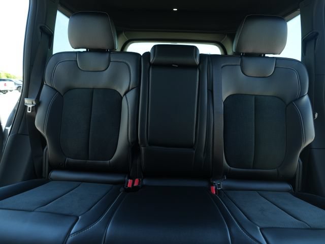 New 2026 Jeep Grand Cherokee Altitude AWD/4WD image 38