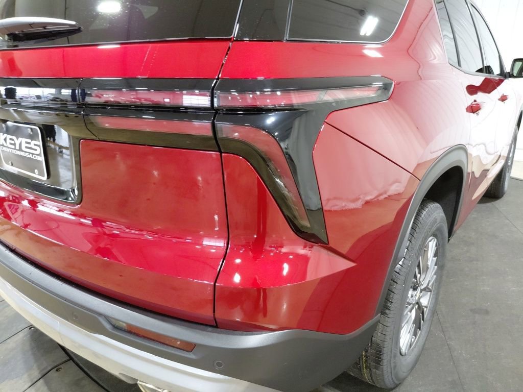 New 2026 Chevrolet Traverse LT w/ Driver Confidence Package image 15