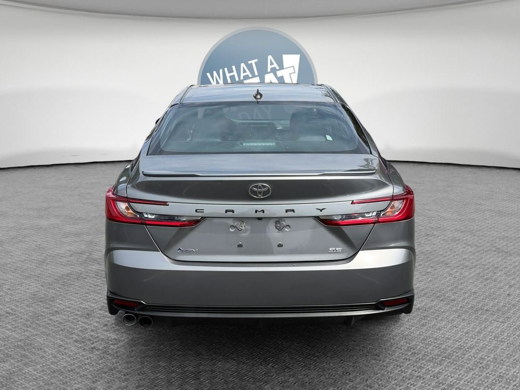 Certified 2025 Toyota Camry SE FWD image 5