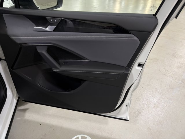 New 2026 Volkswagen Tiguan SE R-Line AWD/4WD image 39