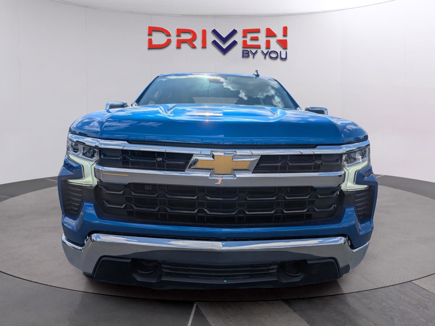 Used 2023 Chevrolet Silverado 1500 LT image 8