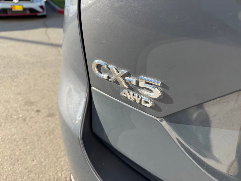Used 2023 MAZDA CX-5 Carbon Edition image 10