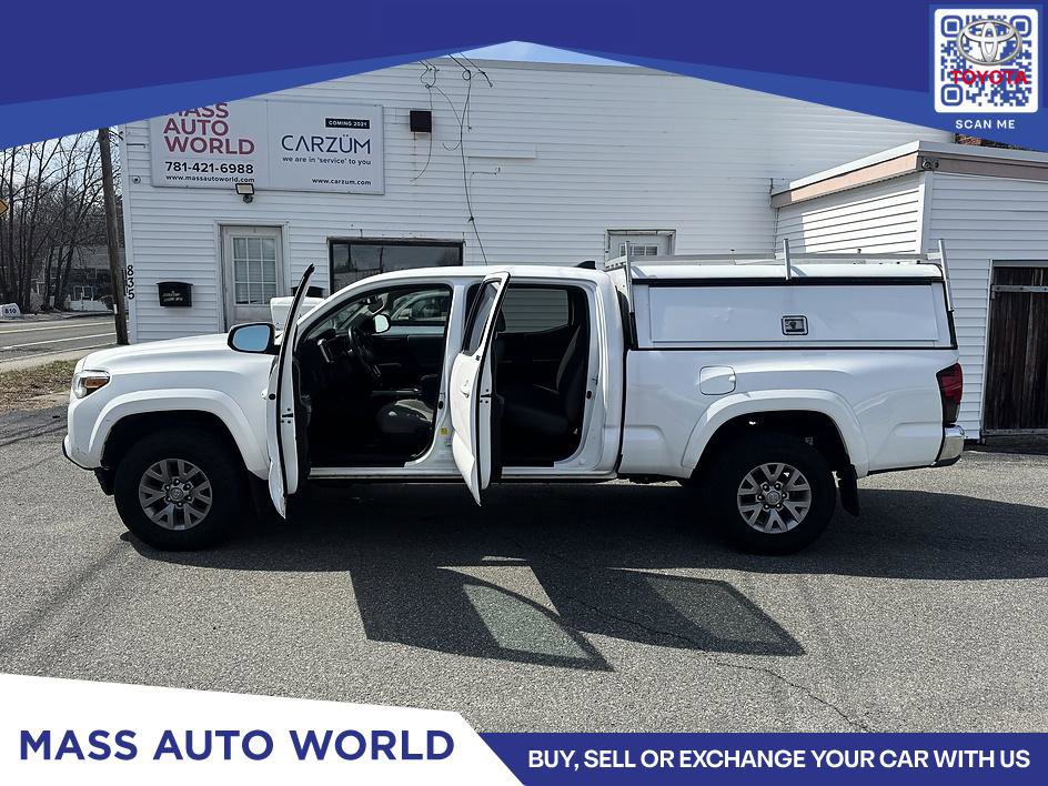 Used 2019 Toyota Tacoma SR5 AWD/4WD image 10