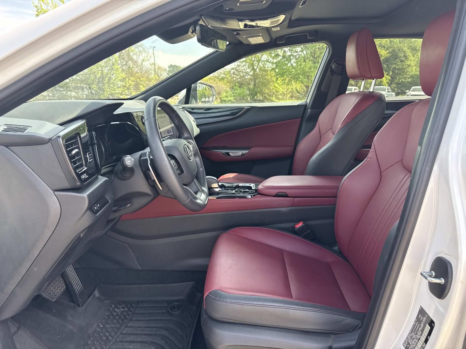 Used 2024 Lexus NX 250 FWD w/ Cold Area Package image 17