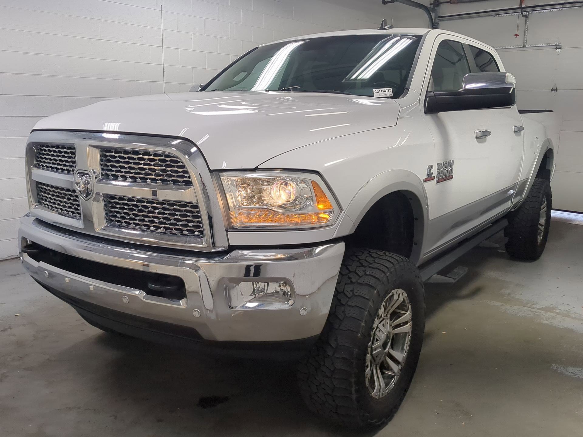 Used 2016 RAM 2500 Laramie image 10