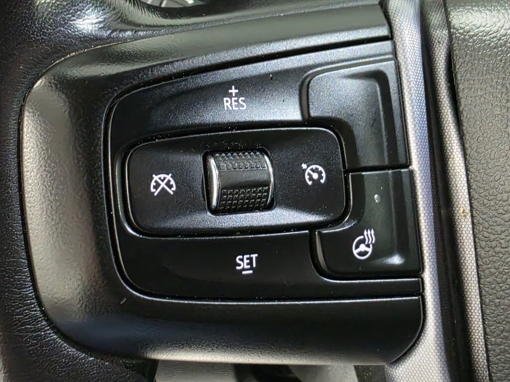 Used 2020 GMC Sierra 1500 Elevation w/ Elevation Value Package image 15