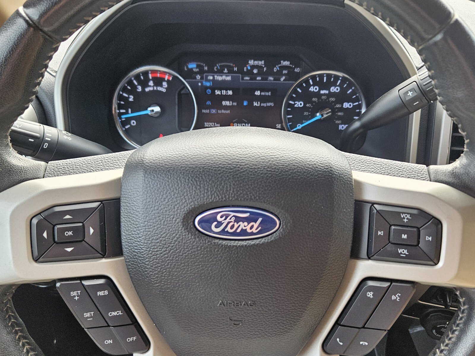Used 2022 Ford F250 Lariat w/ Lariat Ultimate Package AWD/4WD image 19
