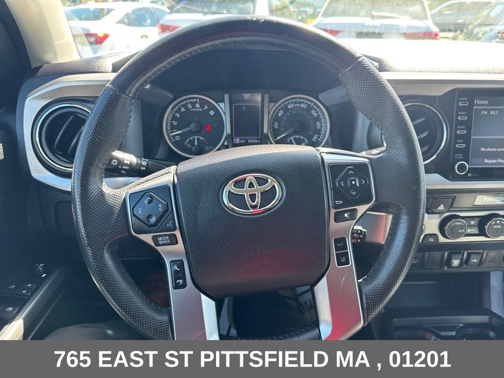 Used 2021 Toyota Tacoma SR5 AWD/4WD image 23