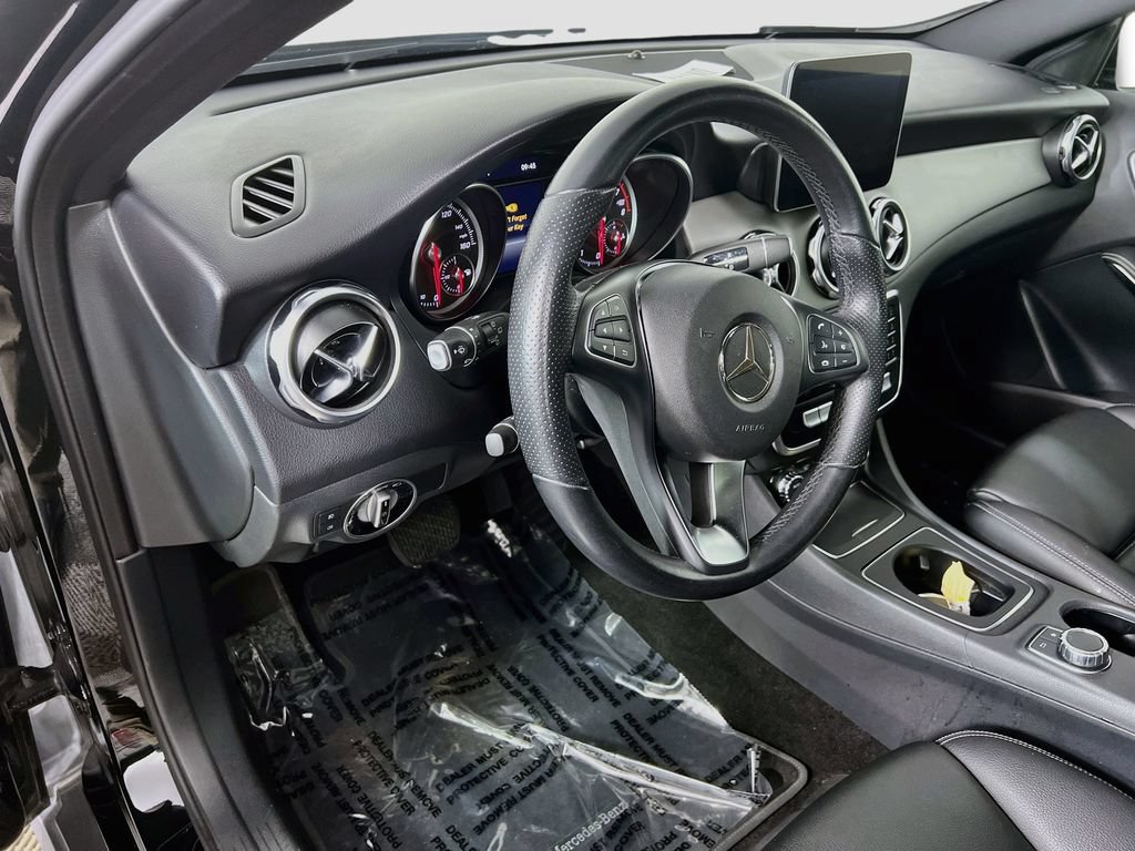 Used 2020 Mercedes-Benz GLA 250 4MATIC image 8