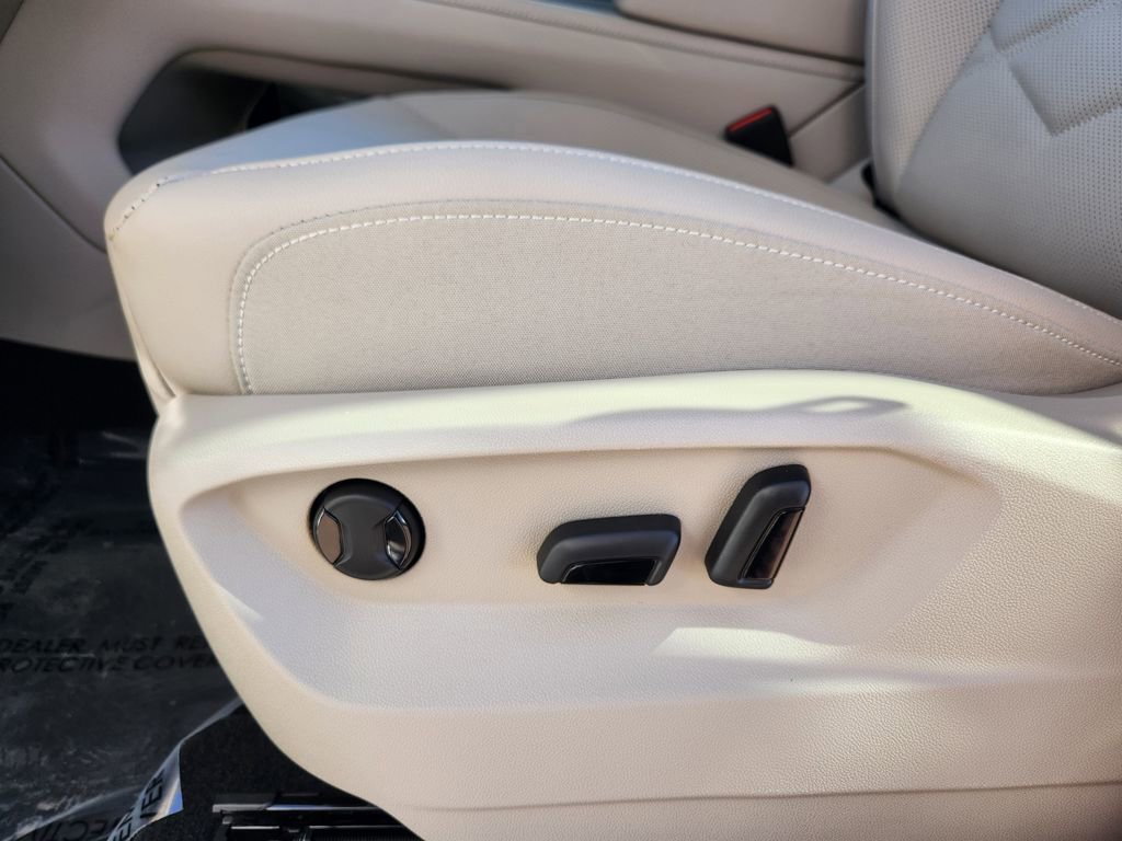 New 2026 Volkswagen Atlas SE image 12