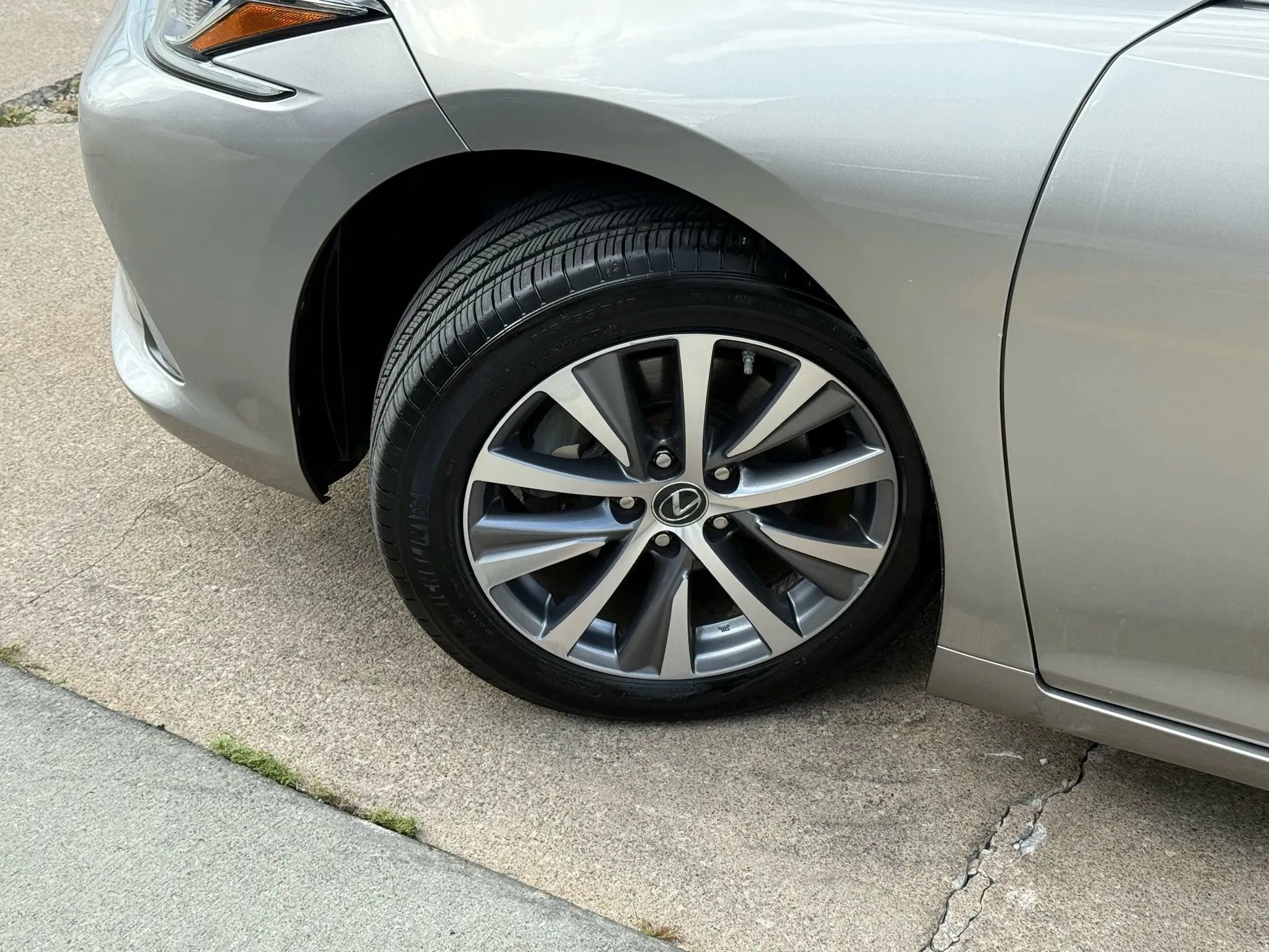 Used 2020 Lexus ES 350 F Sport image 48