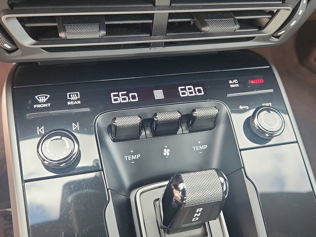 Certified 2020 Porsche 911 Carrera image 12