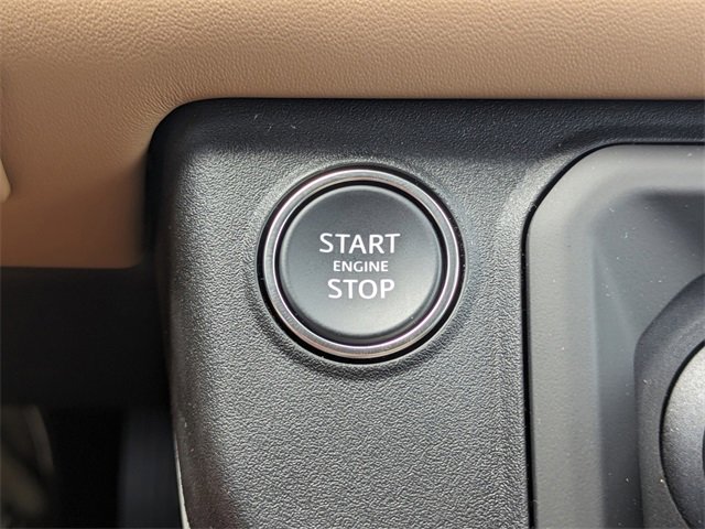 New 2025 Land Rover Defender 110 X-Dynamic SE image 21