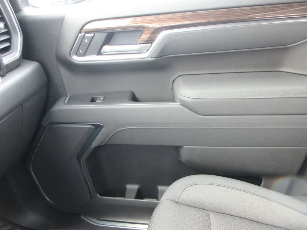 New 2026 Chevrolet Silverado 1500 LT image 33