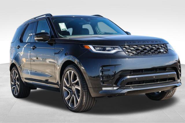 Certified 2025 Land Rover Discovery Dynamic SE AWD/4WD image 3