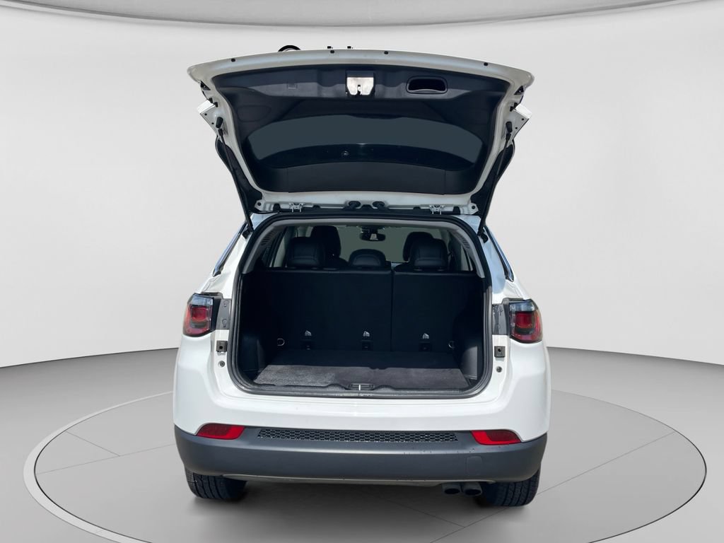 Used 2022 Jeep Compass Limited AWD/4WD image 15