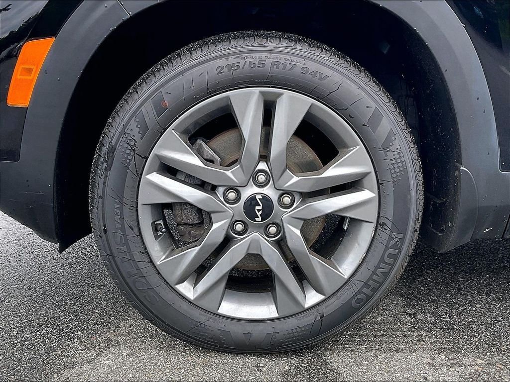 Used 2023 Kia Seltos LX AWD/4WD image 7