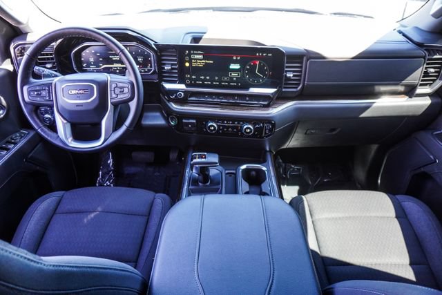 Used 2023 GMC Sierra 1500 Elevation AWD/4WD image 11