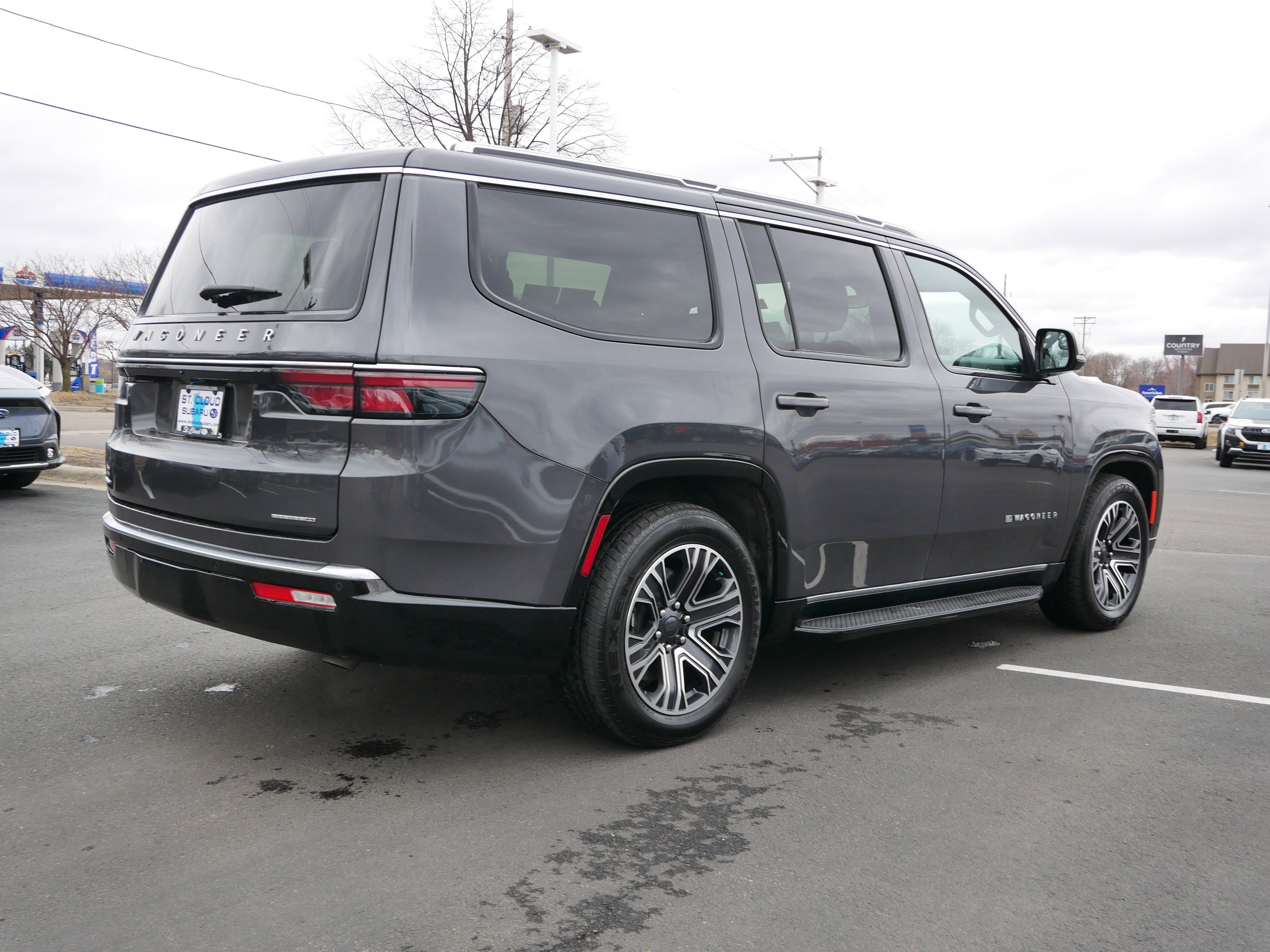 Used 2022 Jeep Wagoneer Series III image 7