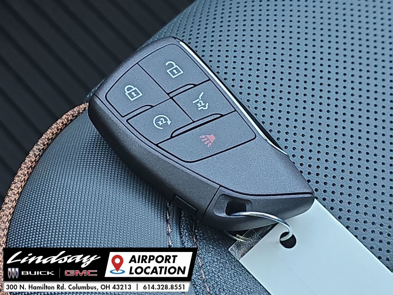 New 2026 GMC Acadia AT4 w/ Super Cruise Package image 37