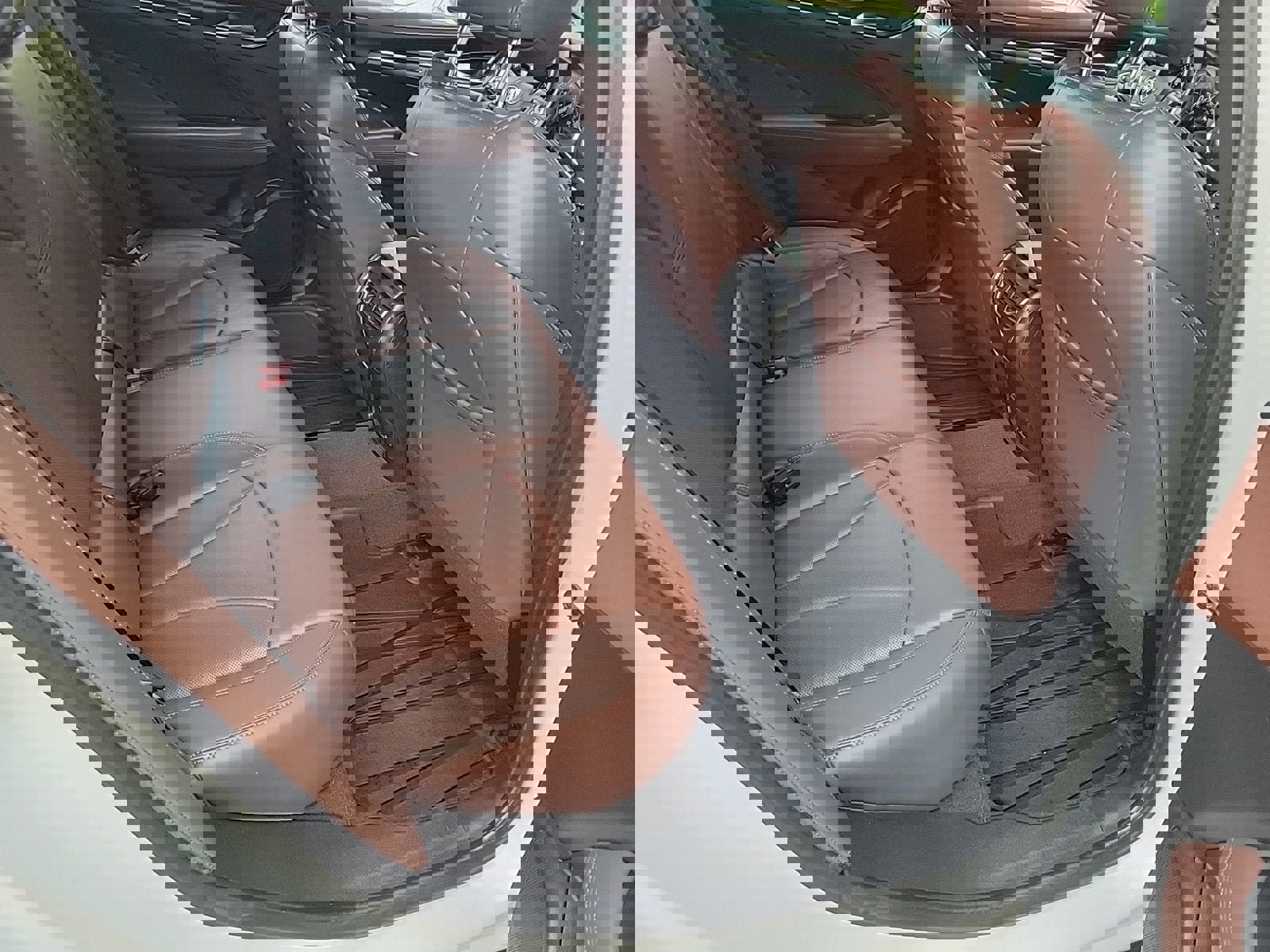 Used 2019 Buick LaCrosse Avenir w/ Driver Confidence Package II image 13