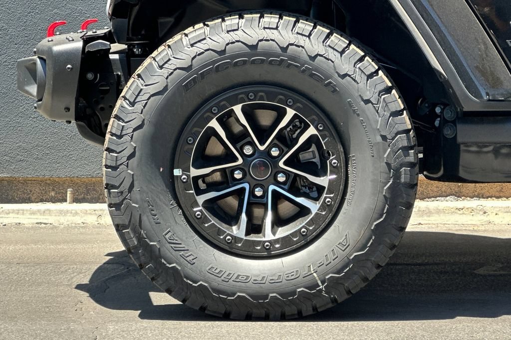 New 2026 Jeep Wrangler Unlimited Rubicon AWD/4WD image 26