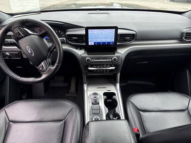 Used 2020 Ford Explorer XLT w/ Equipment Group 202A image 20