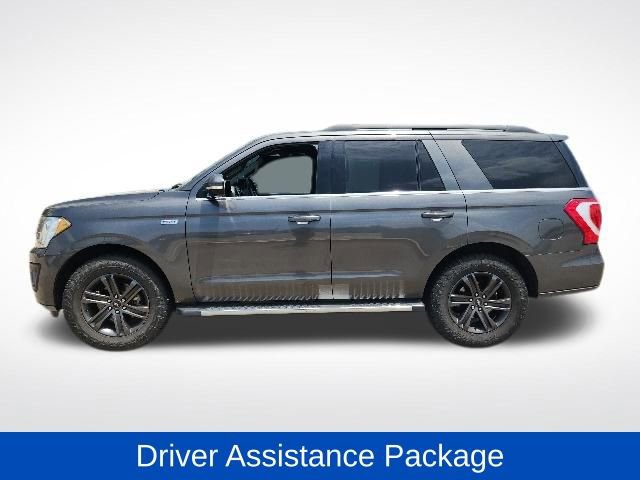 Used 2019 Ford Expedition XLT w/ Equipment Group 202A AWD/4WD image 6