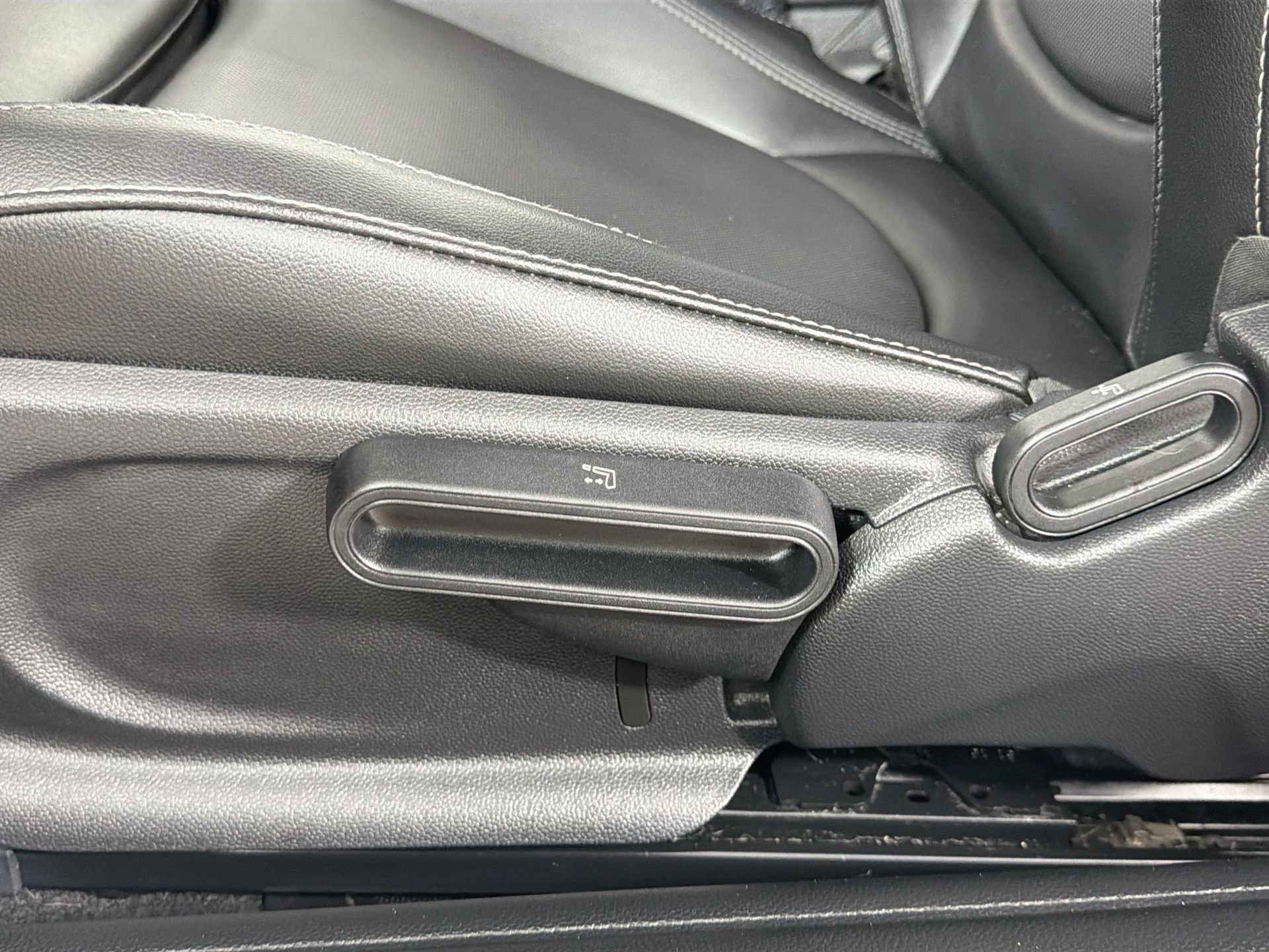 Used 2017 MINI Cooper S image 20