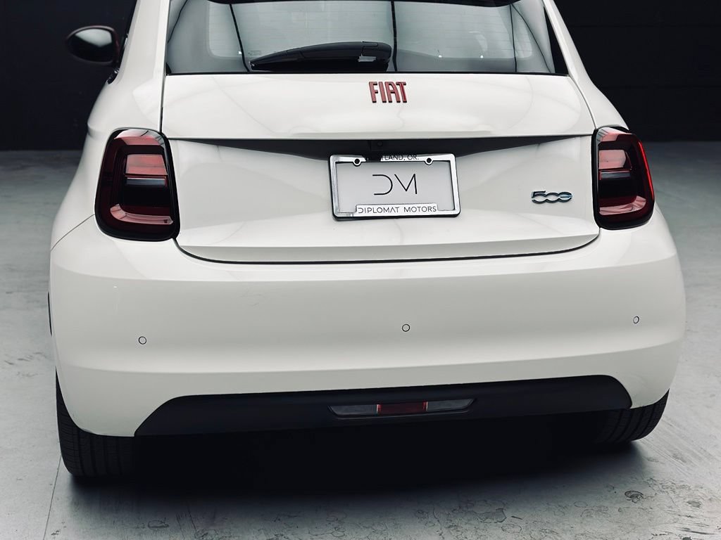 Used 2024 FIAT 500 e (RED) FWD image 16