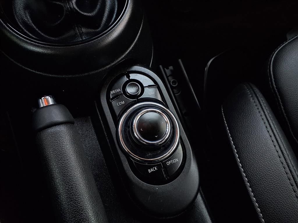 Used 2023 MINI Cooper S image 26