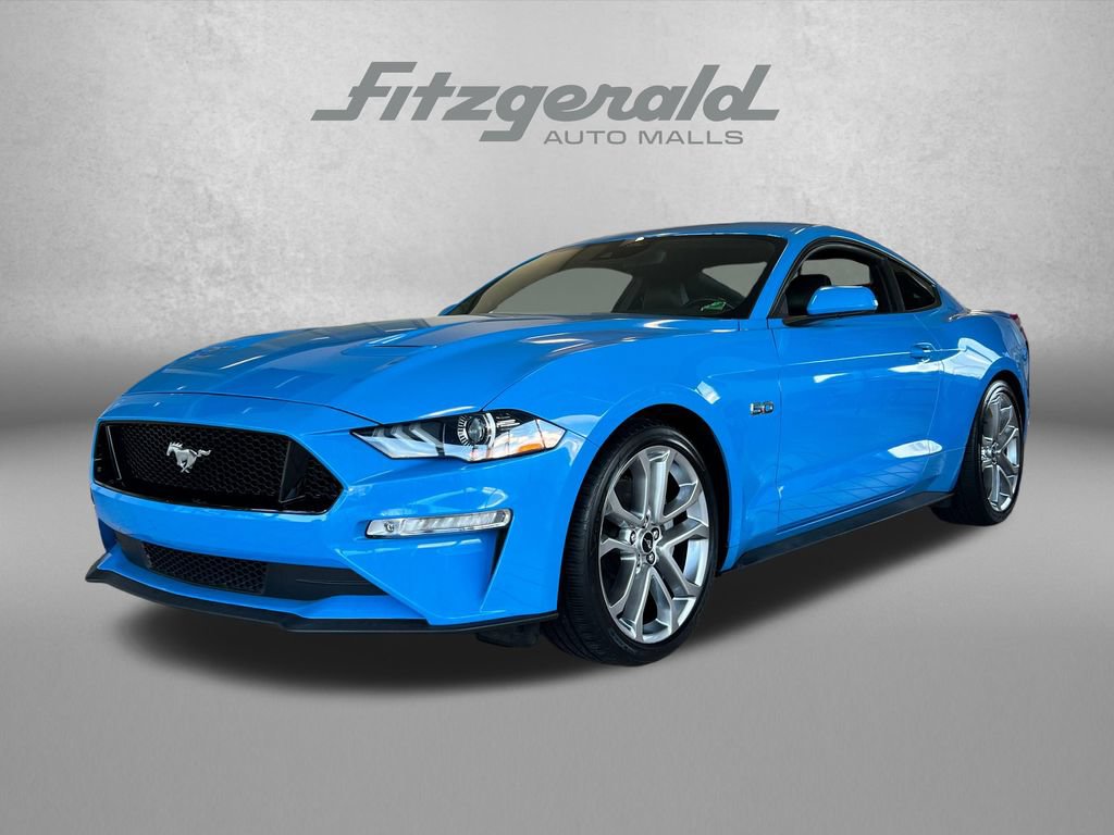 Used 2022 Ford Mustang GT Premium RWD image 2