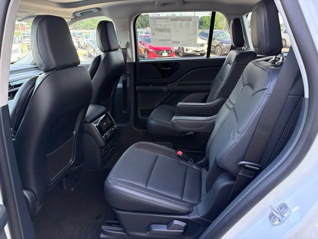 New 2026 Lincoln Aviator AWD image 7
