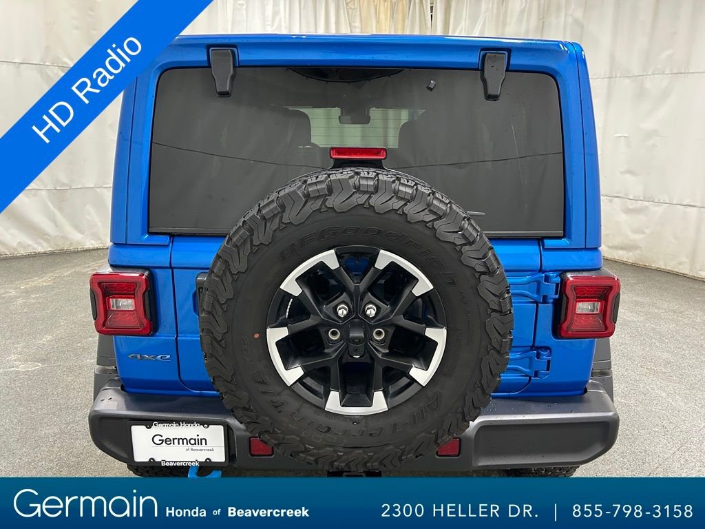 Used 2024 Jeep Wrangler Unlimited Rubicon 4xe w/ Technology Group image 8