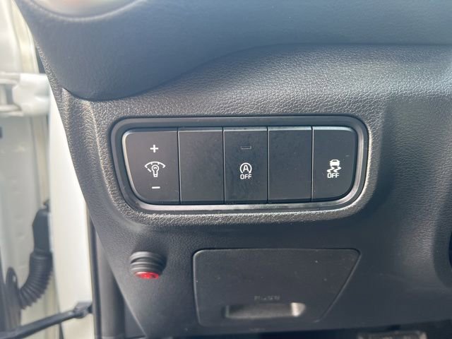 Used 2022 Kia Soul LX image 5