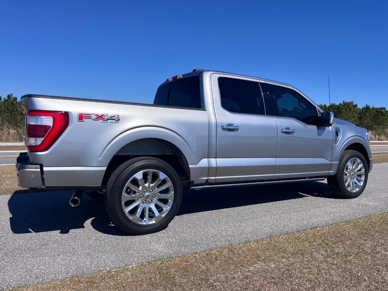 Used 2022 Ford F150 Platinum w/ Equipment Group 701A High image 13