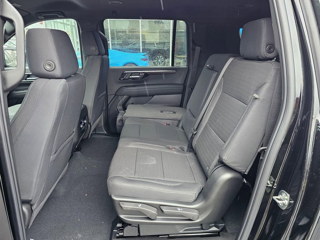 New 2026 Chevrolet Suburban LS w/ Max Trailering Package image 17