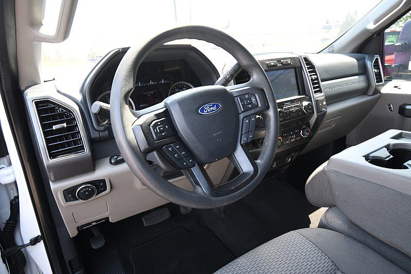 Used 2022 Ford F350 XLT w/ FX4 Off-Road Package AWD/4WD image 12