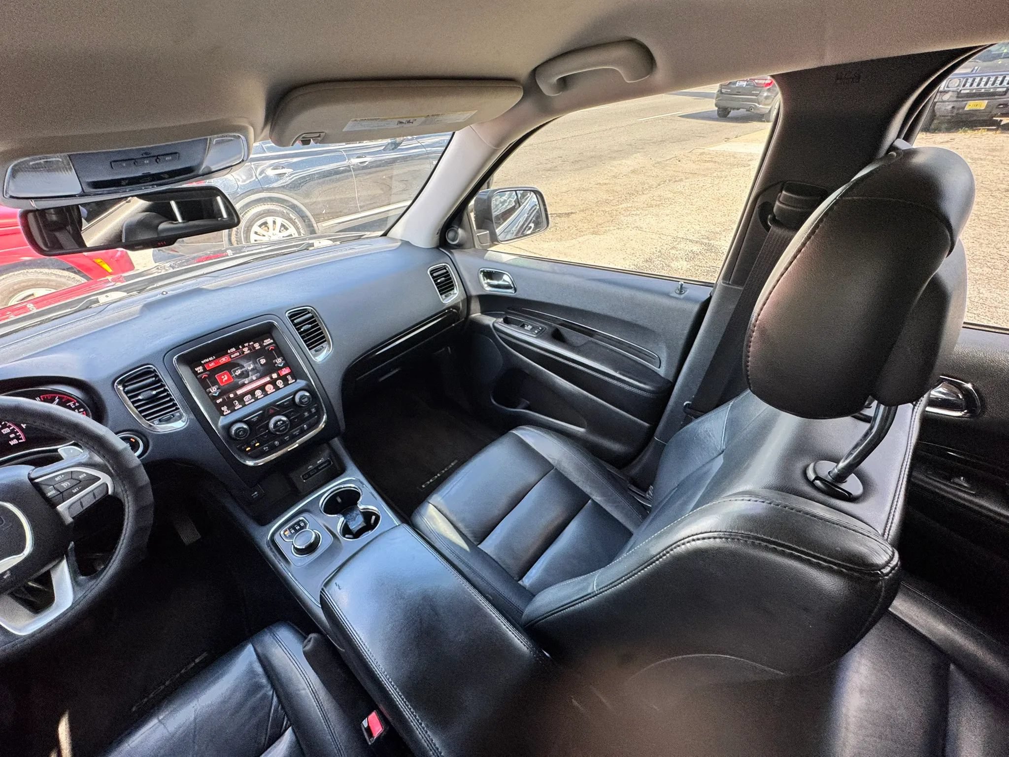 Used 2016 Dodge Durango Limited w/ Nav & Power Liftgate Group AWD/4WD image 24