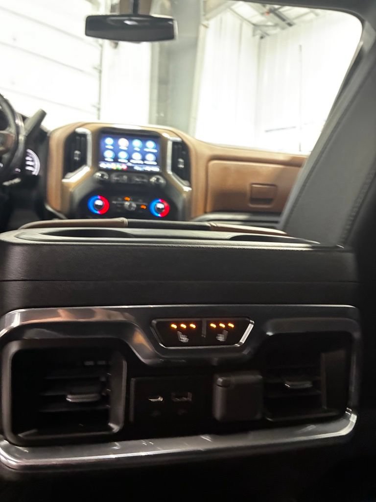 Used 2023 Chevrolet Silverado 3500 High Country AWD/4WD image 37