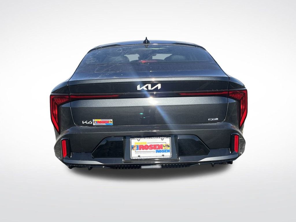 New 2025 Kia K4 GT-Line image 4
