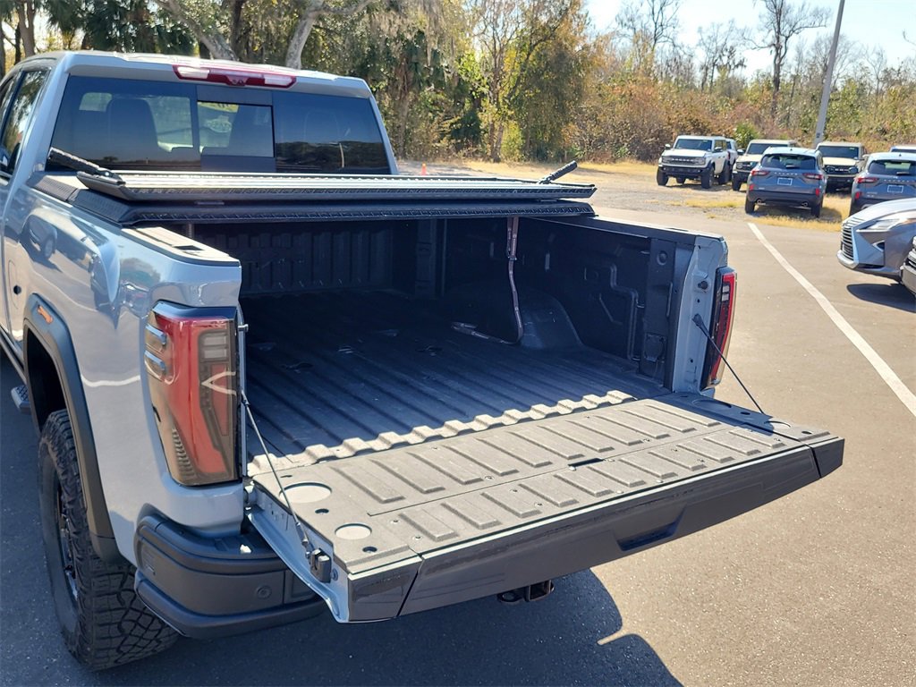Used 2024 GMC Sierra 2500 AT4X w/ AT4X AEV Edition image 13