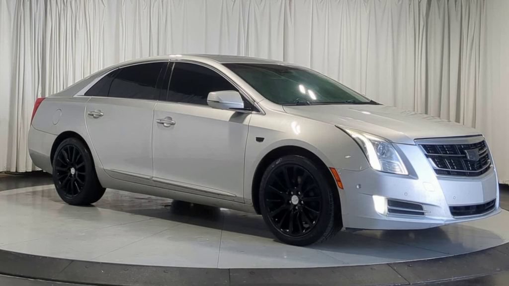 Used 2016 Cadillac XTS Luxury w/ Driver Awareness Package FWD image 3