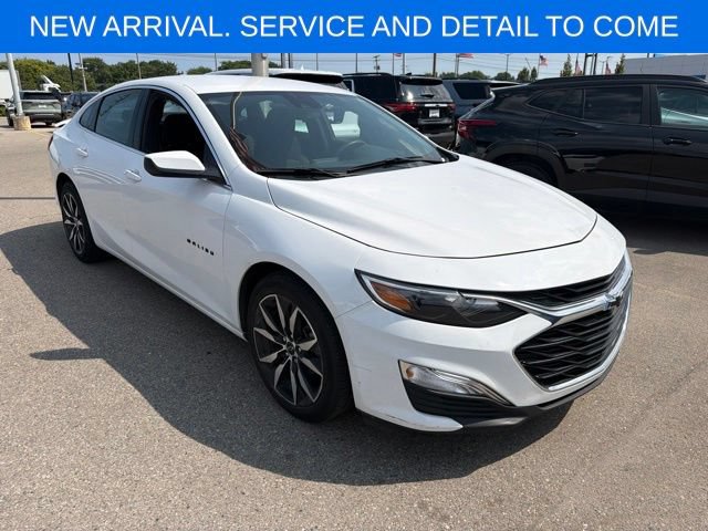 Used 2022 Chevrolet Malibu RS FWD image 1